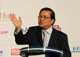 Tiến sĩ Phạm Đỗ Chí, Cựu chuyên gia kinh tế của quỹ tiền tệ quốc tế (IMF)